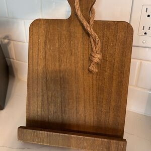 Rustic Farmhouse Cookbook Stand